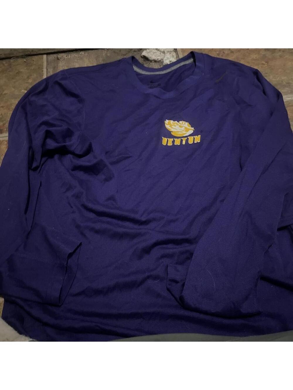 Nike Women's Navy and Purple Tshirt